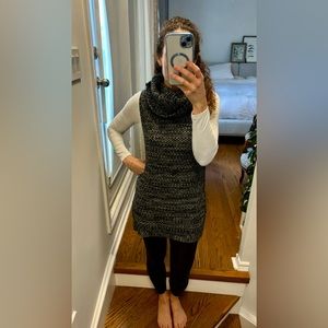 Banana Republic chunky knit sweater vest